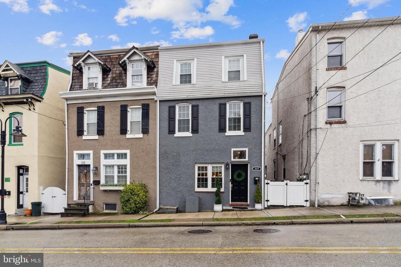 117 Ford St #NA - Photo 2 of 18