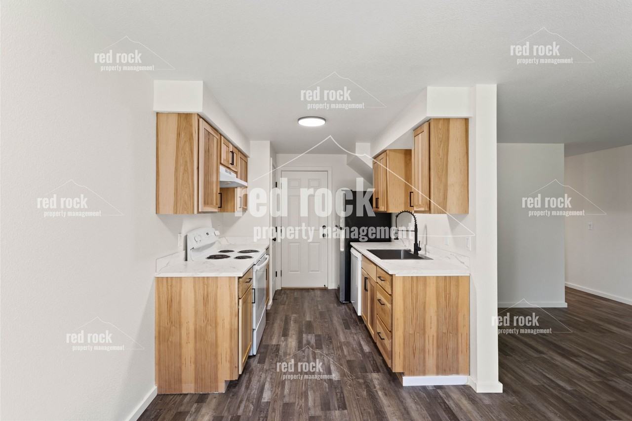 3901 W Spiers Ave #1 - Photo 6 of 22