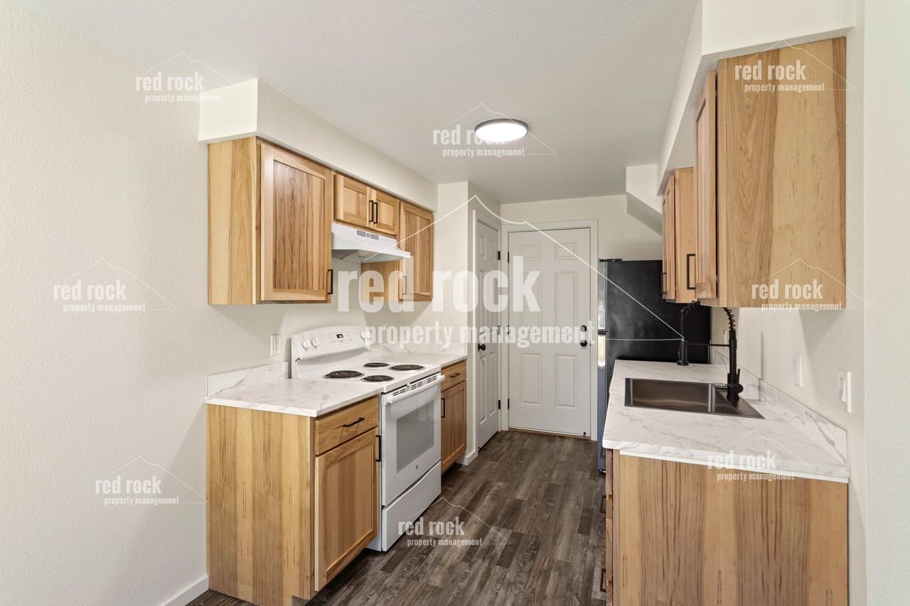 3901 W Spiers Ave #1 - Photo 7 of 22