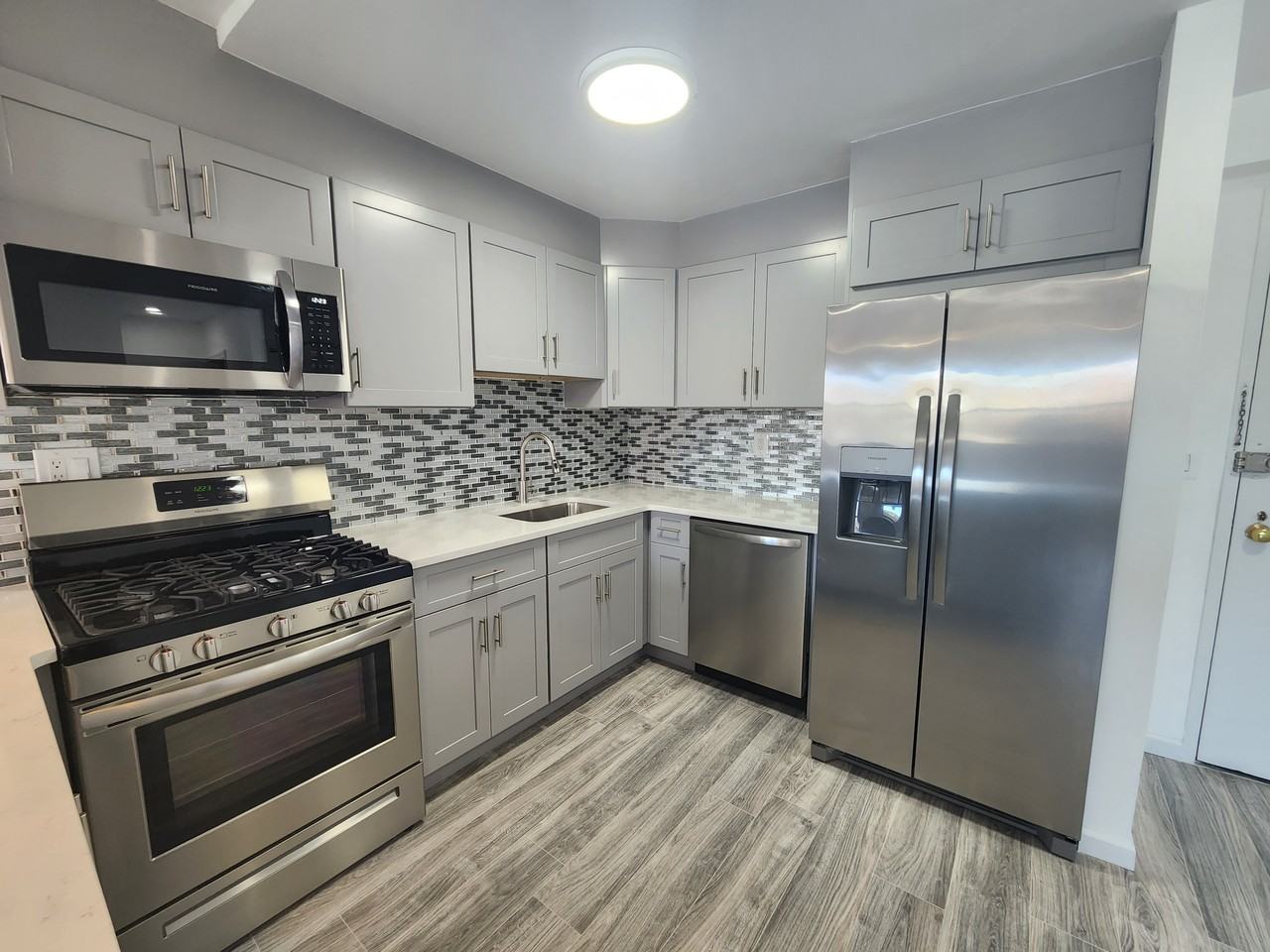 7100 JFK Boulevard East ##01 - Photo 3 of 16