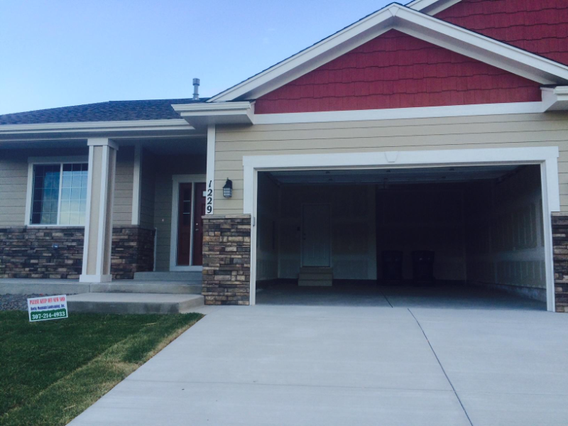 1229 Alyssa Way - Photo 2 of 17