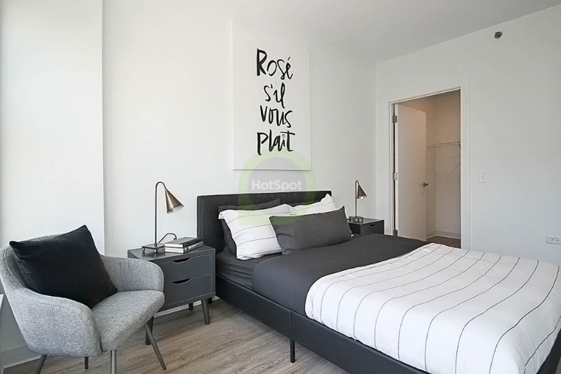 818 W Van Buren St - Photo 5 of 15