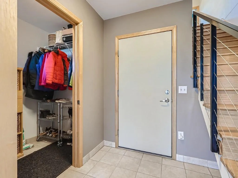 166 2nd St N - Photo 3 of 27