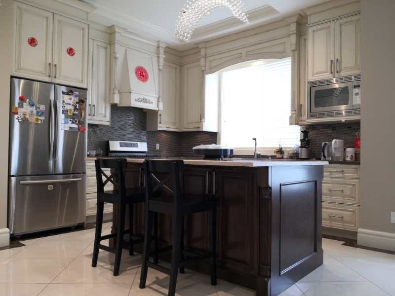 4071 Burton Avenue - Photo 3 of 9