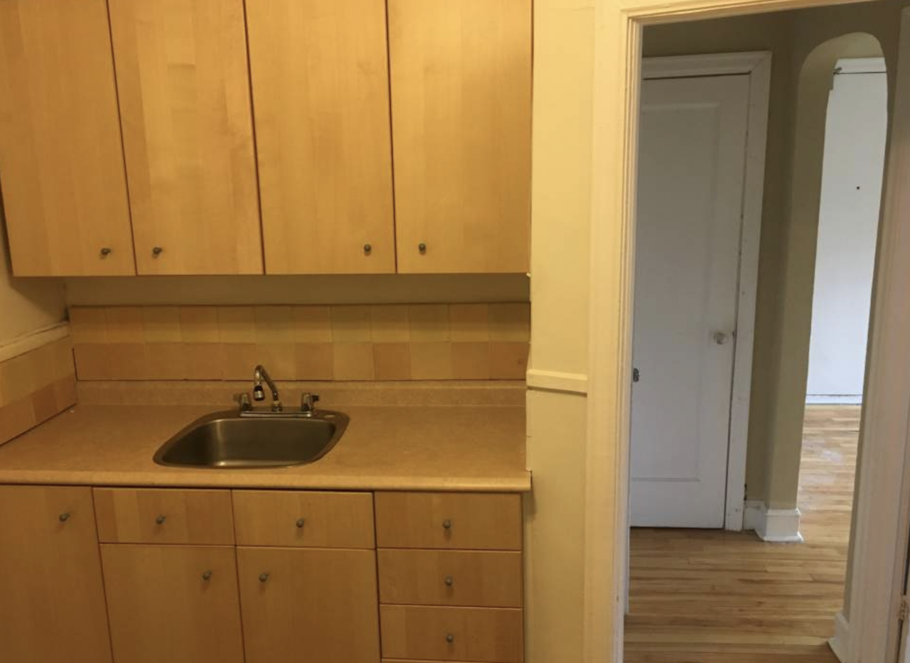 65 Sweetland Ave #1 - Photo 3 of 7