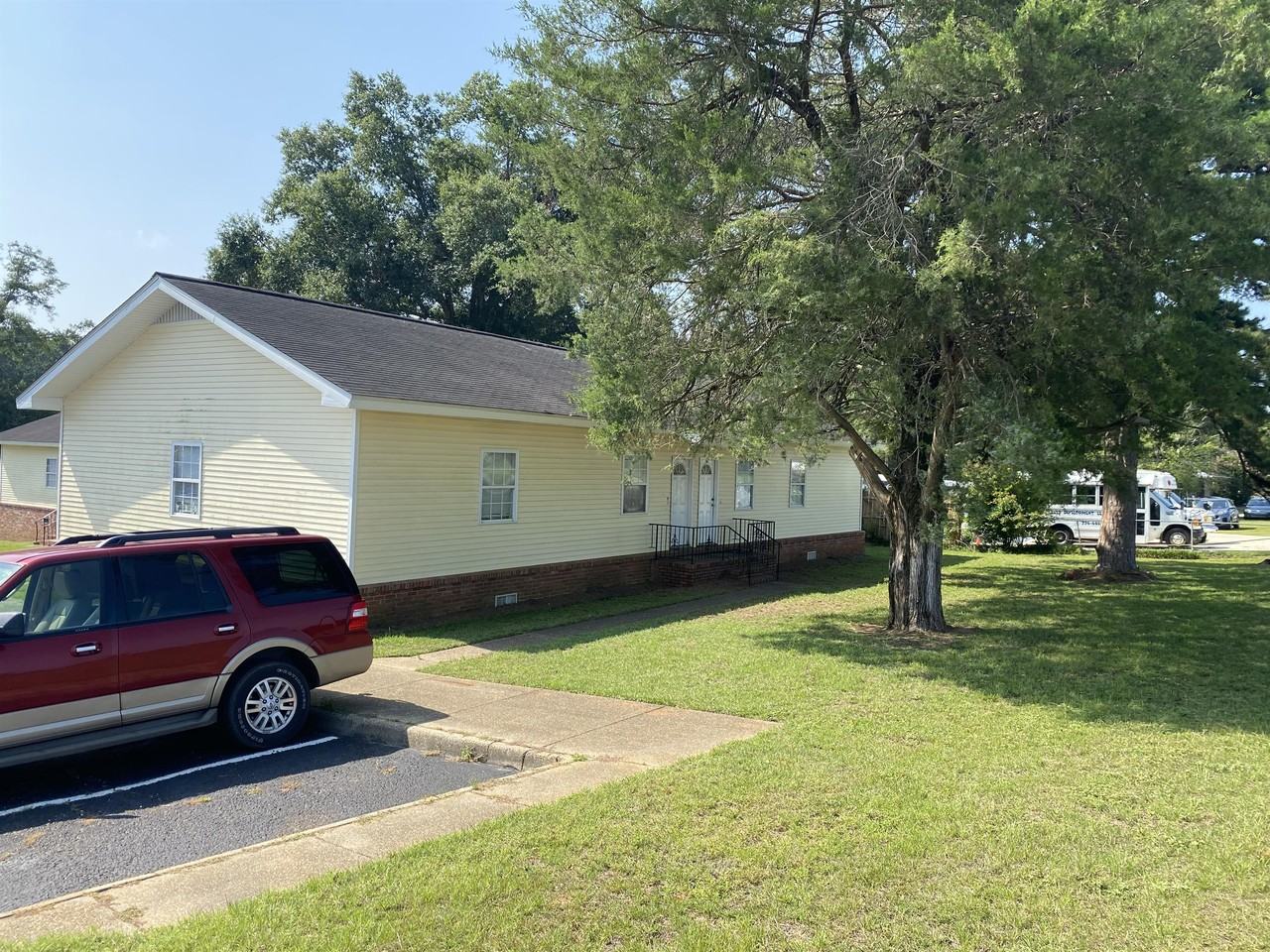 4981 4981 Andrews AvenueApt K #K - Photo 7 of 8