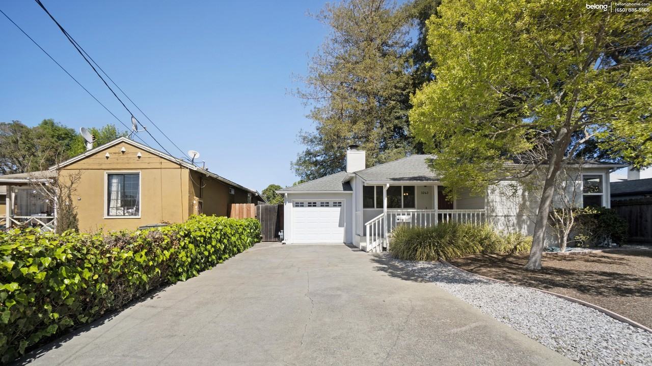 3243 Spring St - Photo 2 of 47