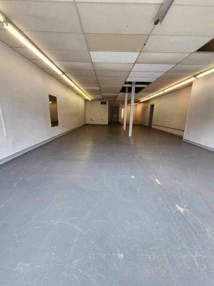 304 W 2nd St #1 - Photo 2 of 2