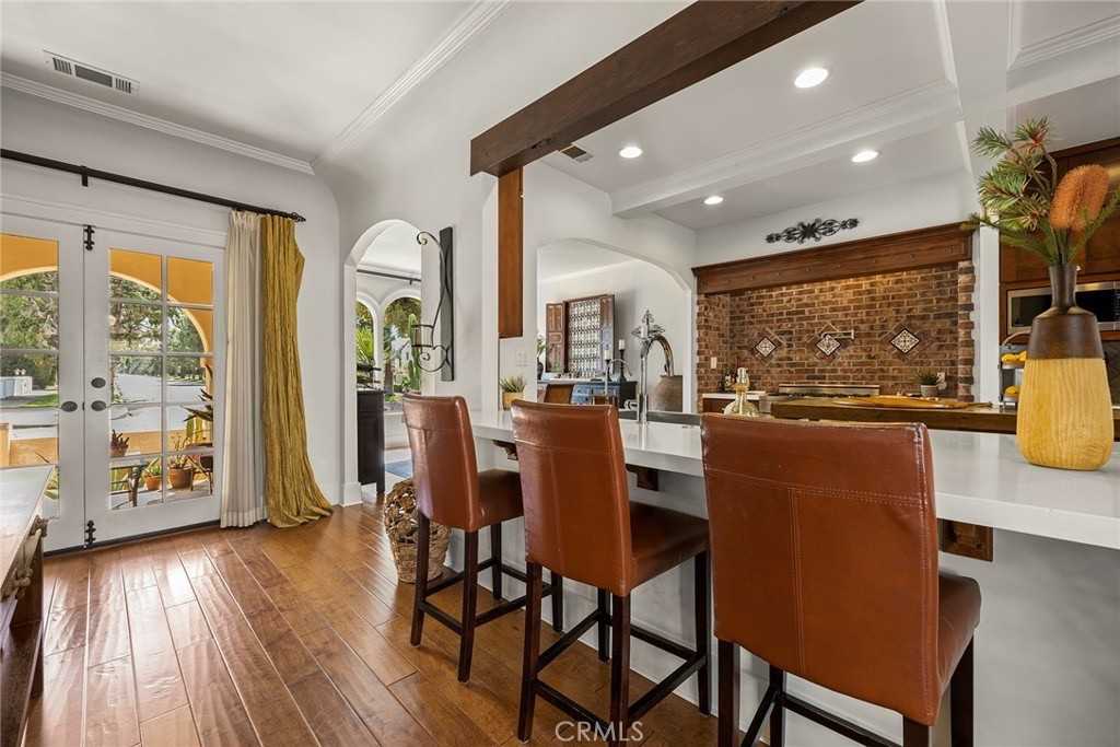 407 W Santa Clara Ave #NA - Photo 3 of 14