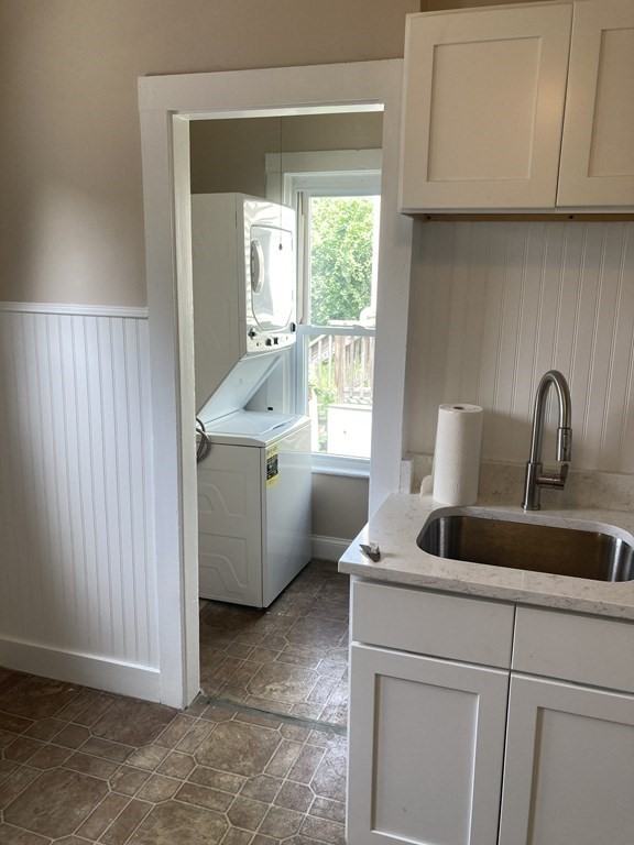 15 E Main St #15 - Photo 2 of 12