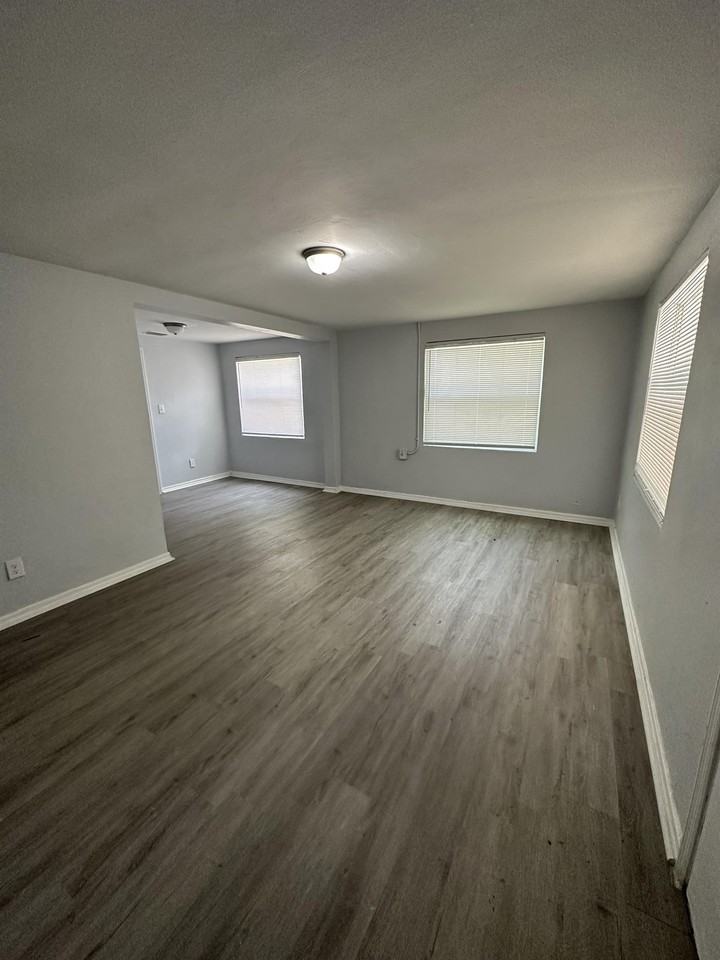 9050 7th Avenue #1 - Photo 3 of 13