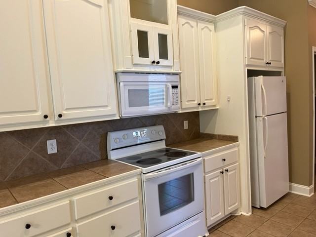 631 Huntington Dr #1 - Photo 5 of 24