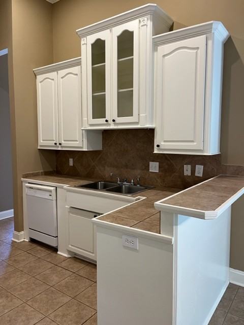 631 Huntington Dr #1 - Photo 6 of 24