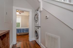 featured image of 148 Warwick St #2