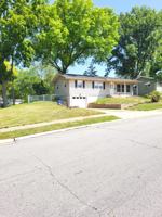 featured image of 1324 Hillside Dr #1