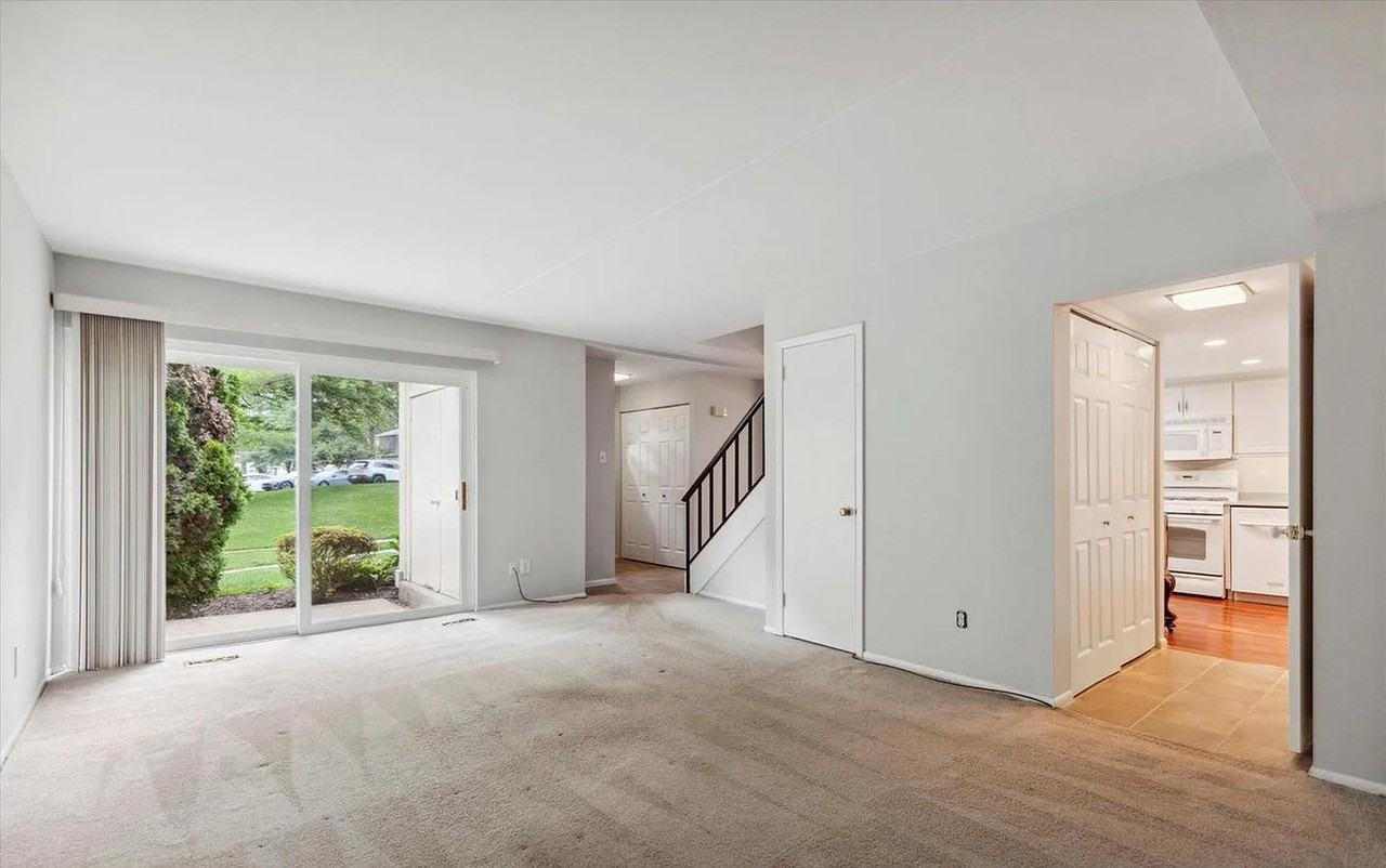 11 Old Forge Crossing - Photo 3 of 20