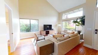 Beautiful Redwood Shores home by the Bay - Photo 1 of 1