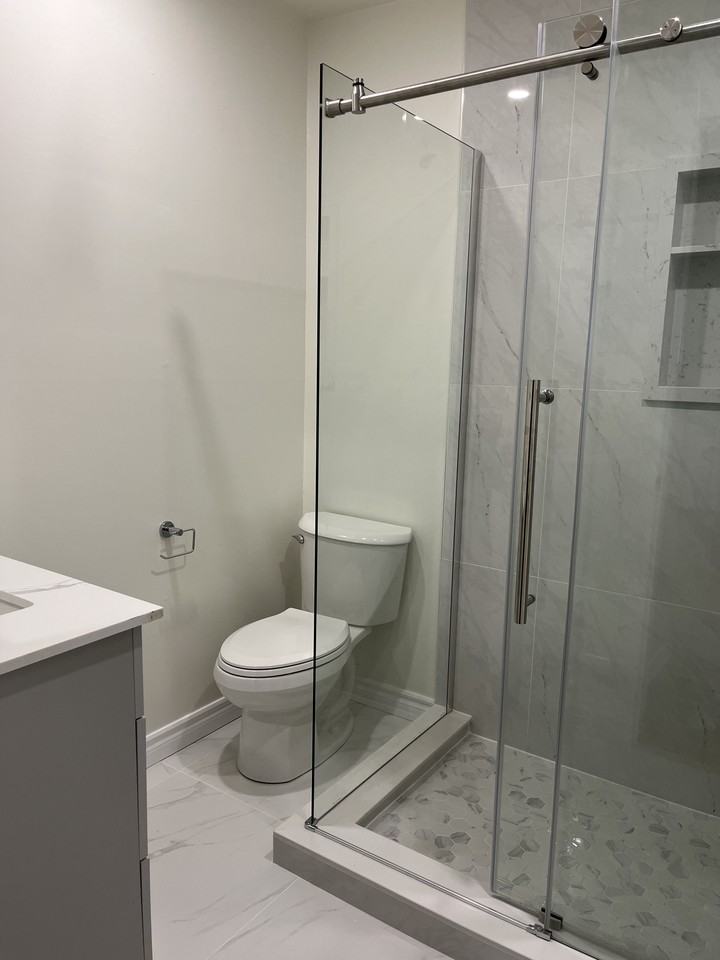 Tomken Rd & Dundas St E #3117 - Photo 2 of 8