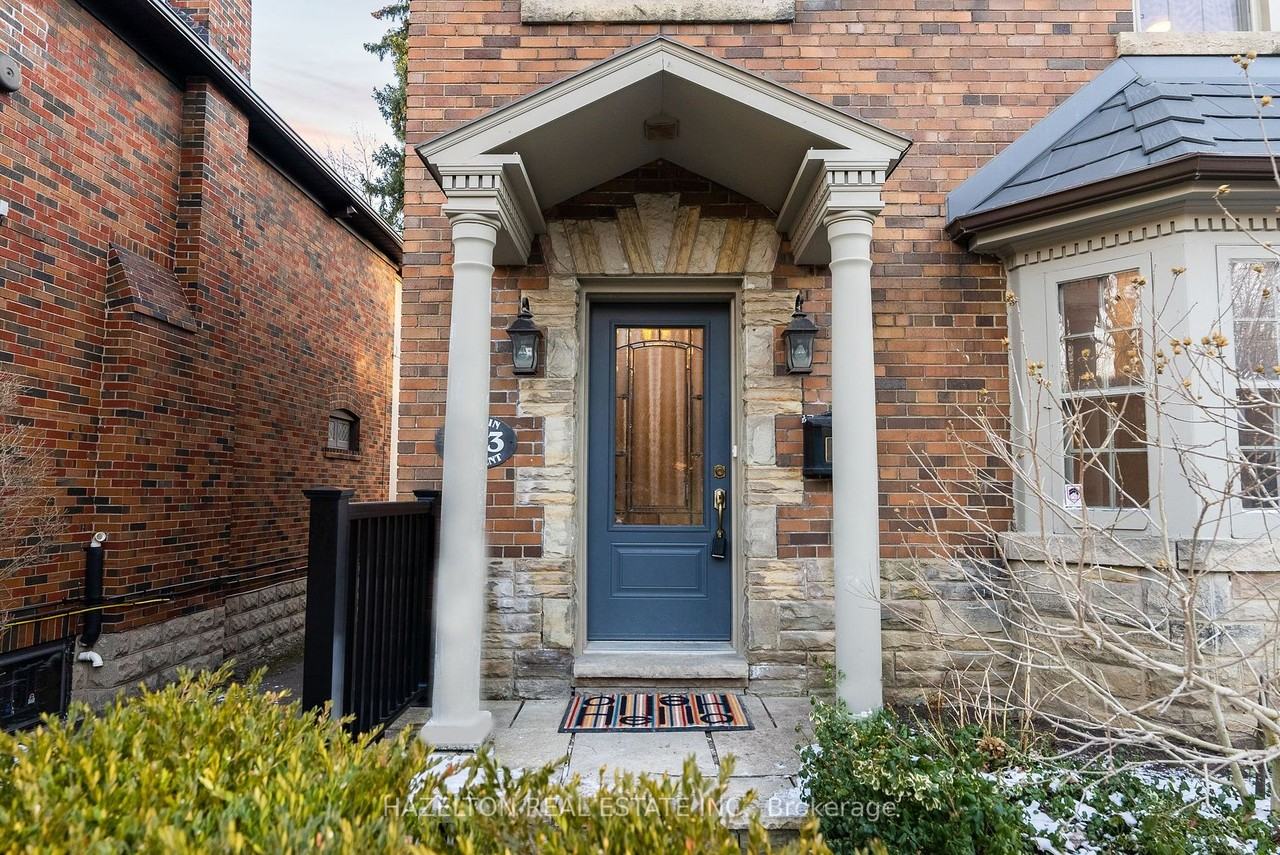 263 Chaplin Crescent - Photo 2 of 29