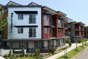 featured image of 1661 Pearl St