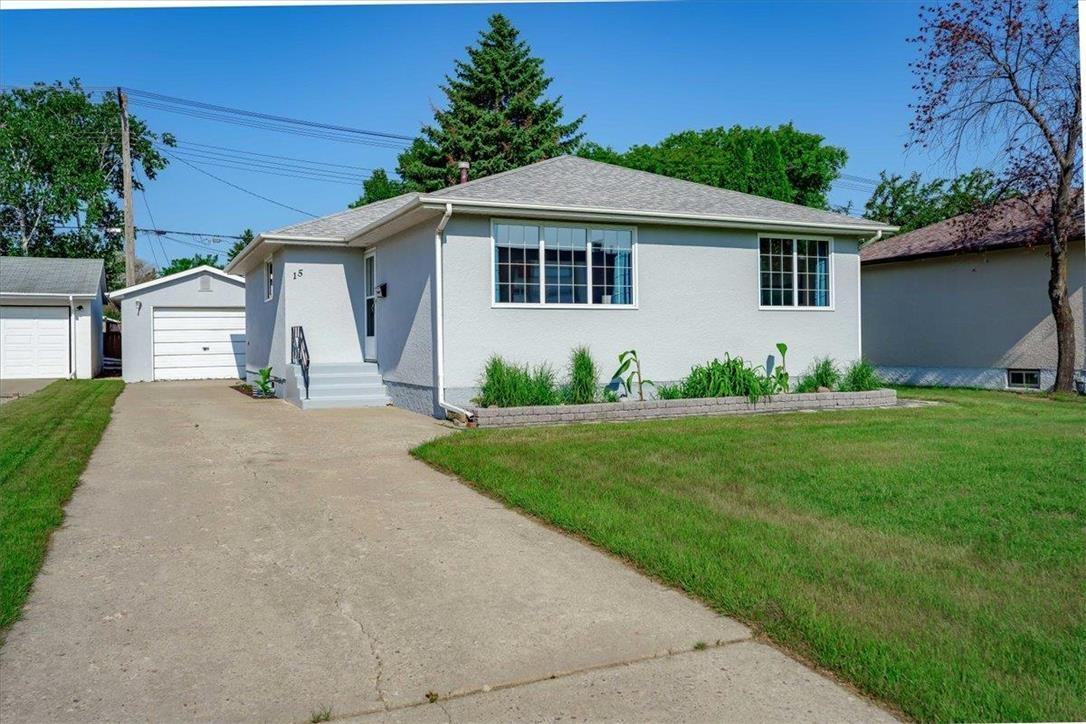 15 Lomond Boulevard Apartments 15 Lomond Blvd, Winnipeg, MB R2J 1Y1