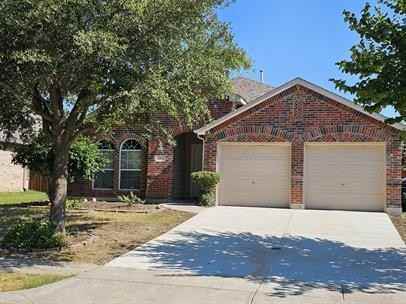 5004 Bald Cypress Ln - Photo 3 of 10