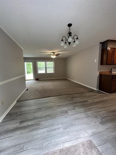 220 Magnolia Dr - Photo 3 of 18