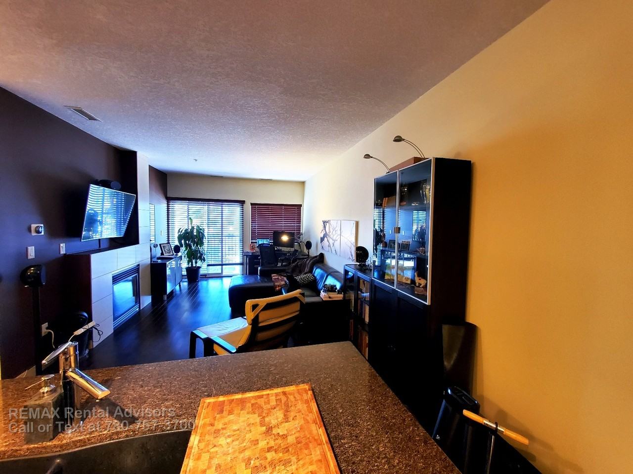 11203 103a Ave Nw - Photo 3 of 10