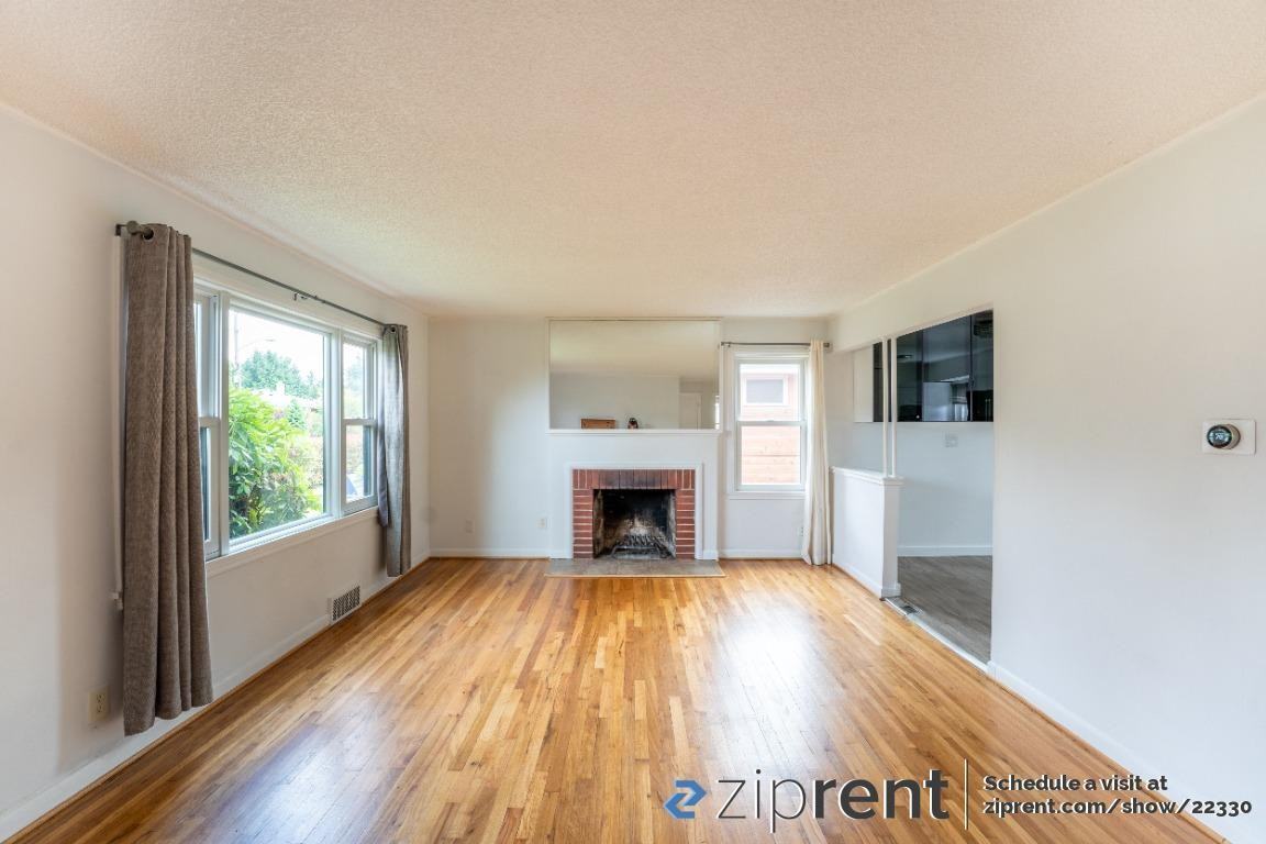 10427 63rd Ave S - Photo 2 of 20