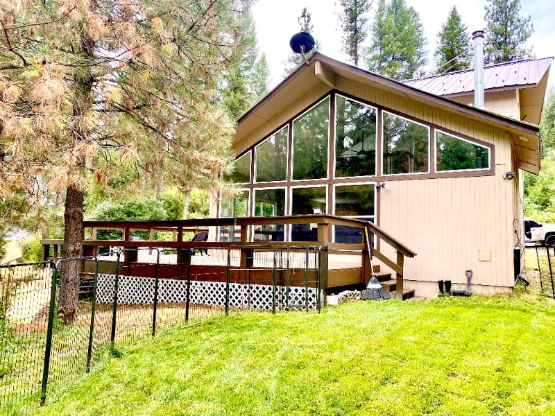 30 Tamarack Ct - Photo 2 of 24