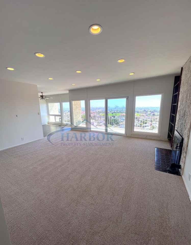 2702 S Peck Ave #3 - Photo 2 of 31