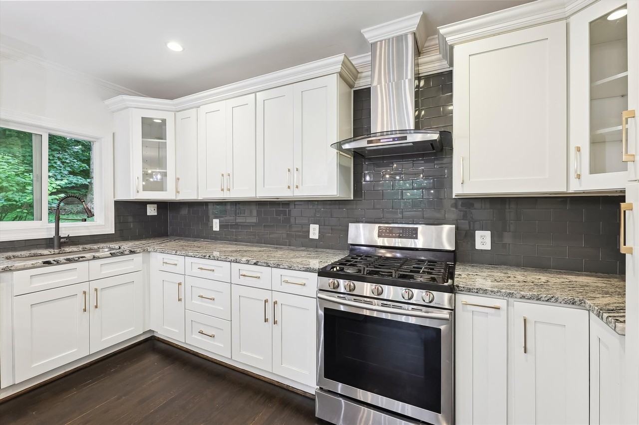 1824 Allison Street Northwest #X - Photo 3 of 37