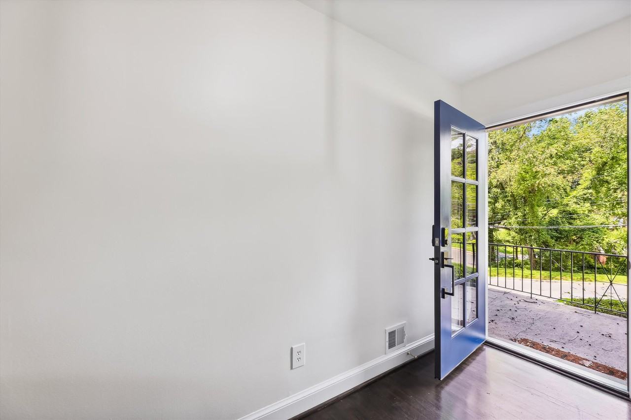 1824 Allison Street Northwest #X - Photo 6 of 37