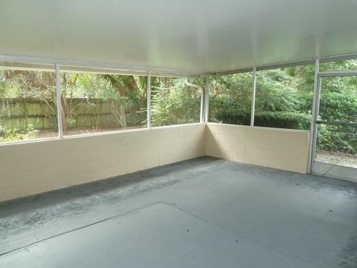 235 Crystal Cir - Photo 3 of 10