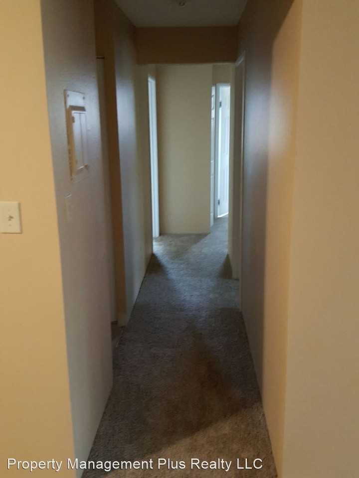 1937 Warren Ave - Photo 2 of 17