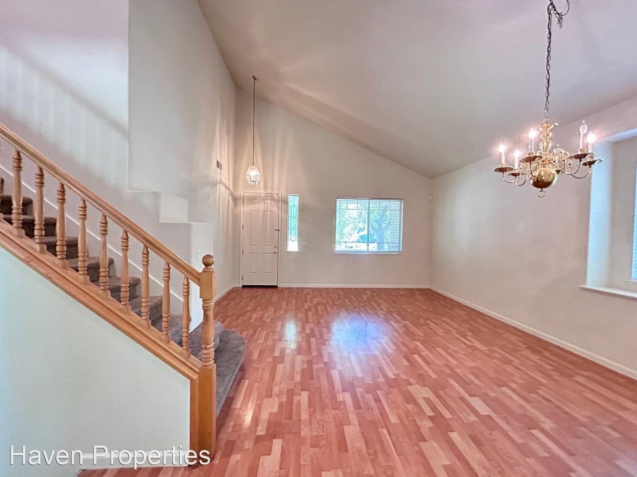 1327 Copping Way - Photo 3 of 29