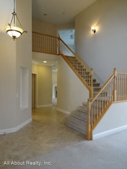 1853 Talon Rd - Photo 2 of 21