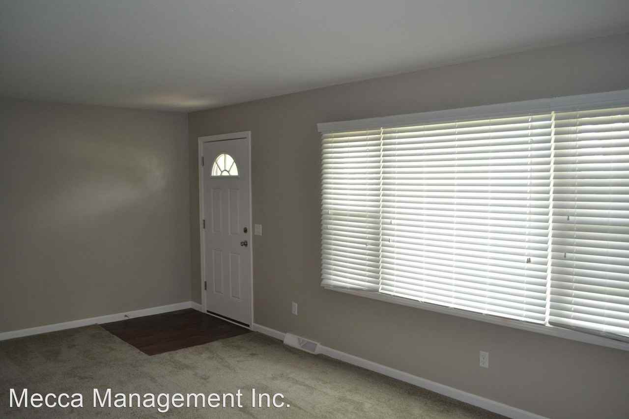 151 - 157 Edgewood Dr - Photo 2 of 8