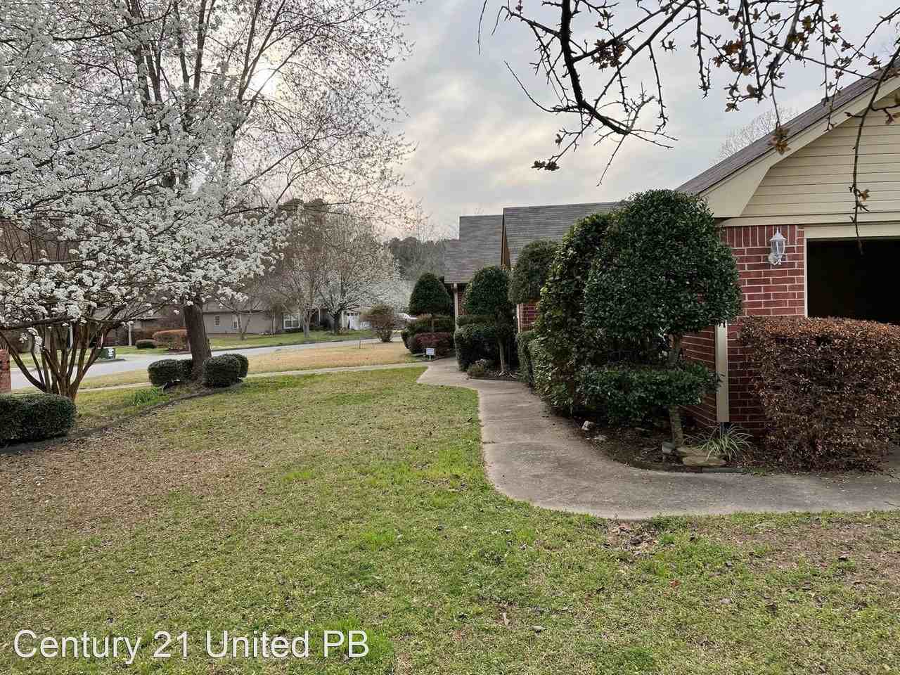 2217 Barney Ln - Photo 2 of 50