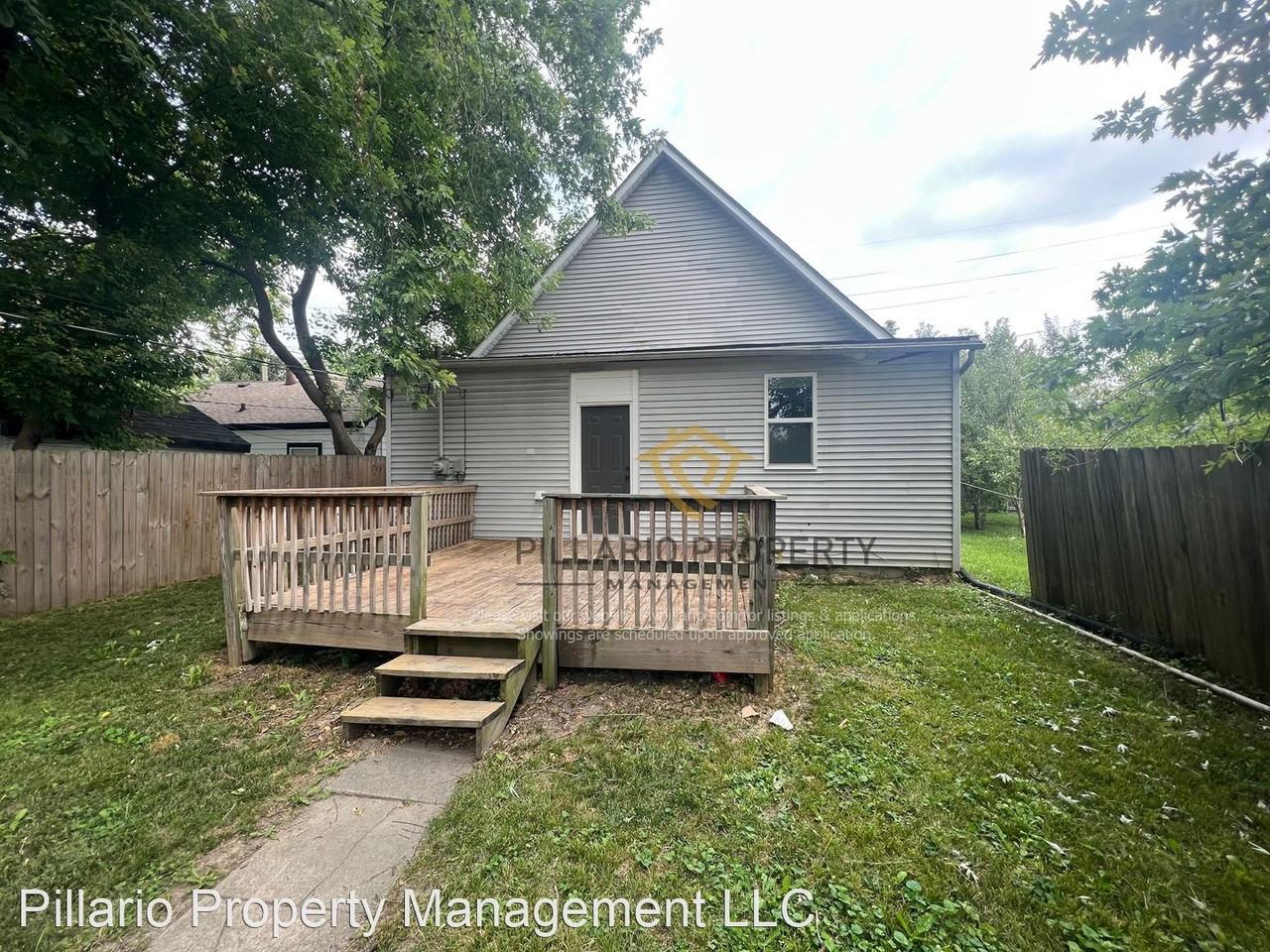 1205 Wade St - Photo 3 of 19