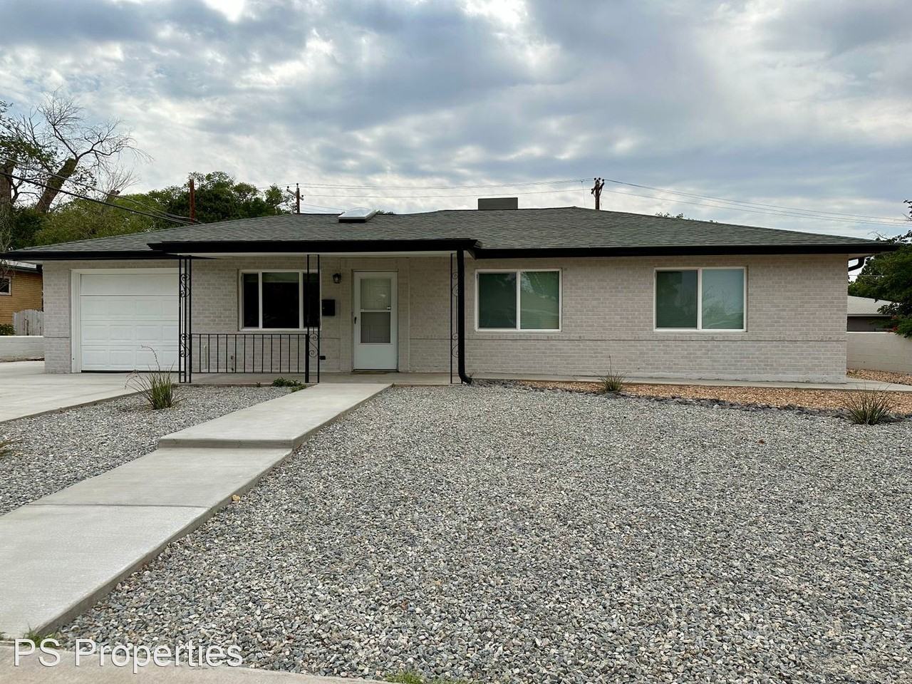 2008 2008 Vermont St NE Placement only - Photo 2 of 34