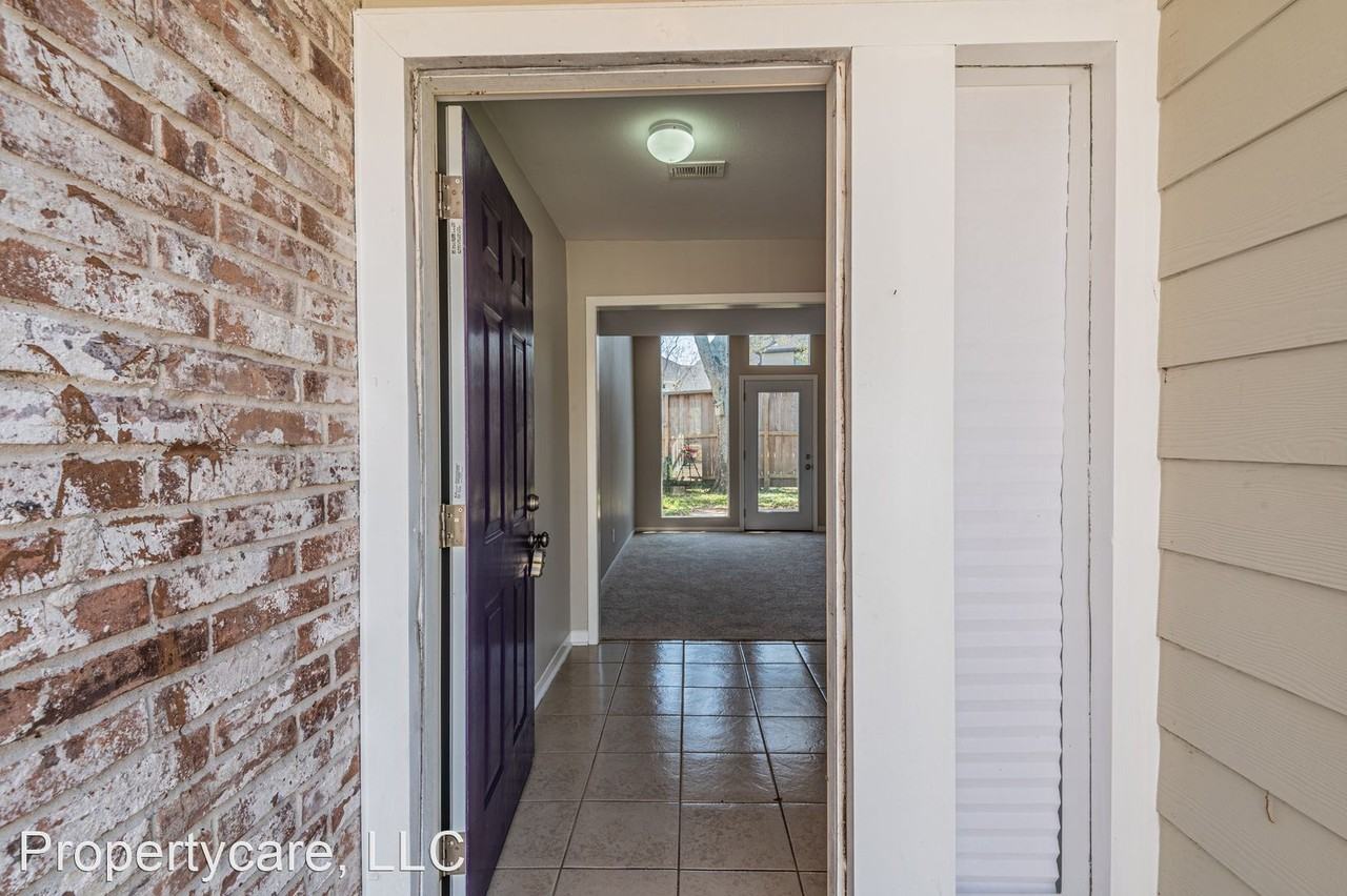 6 Dorado Dr - Photo 3 of 17