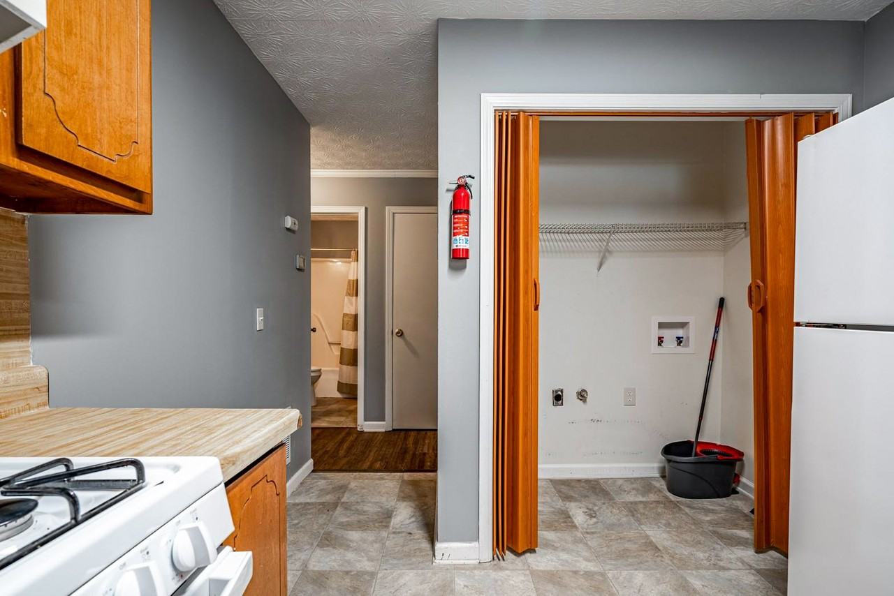 Summer Brook Rd - Photo 7 of 13