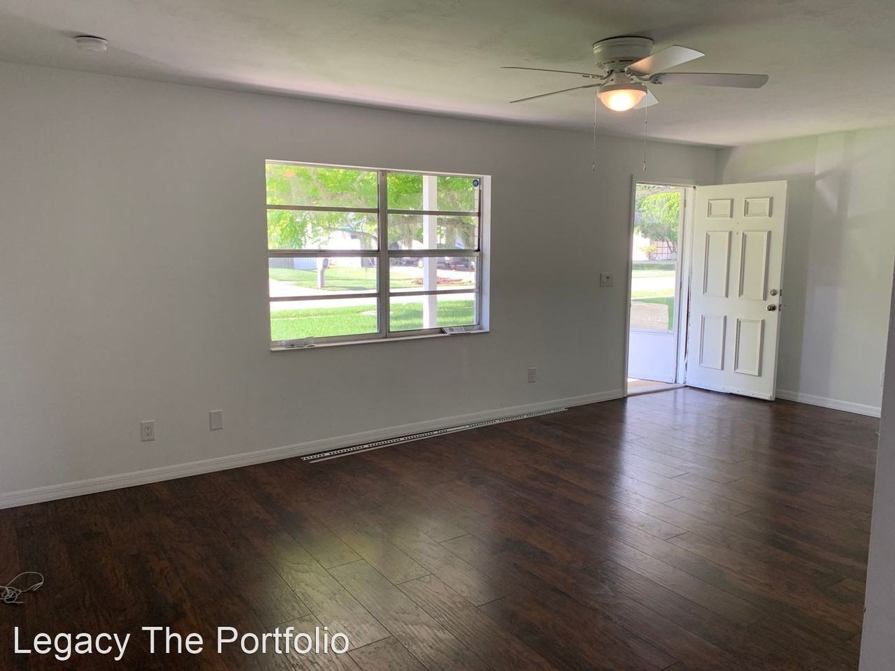 782 Little Pine Dr - Photo 3 of 13