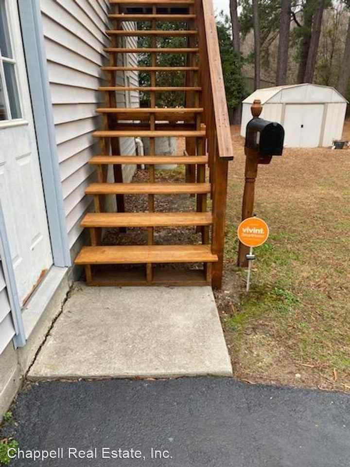 7404 Laurel Spring Rd - Photo 2 of 9