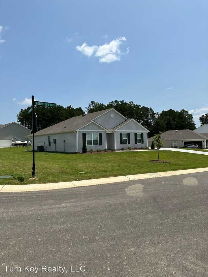 9579 Homestead Dr - Photo 3 of 27