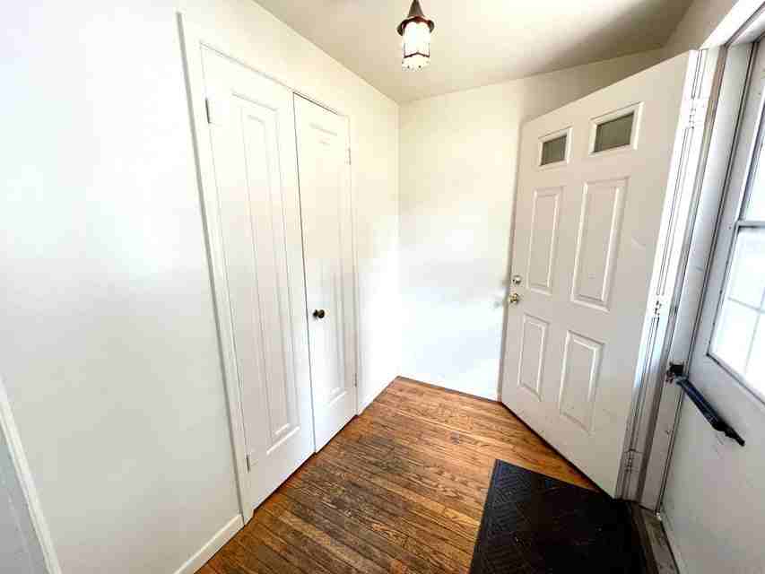 1209 2nd St - Photo 3 of 19