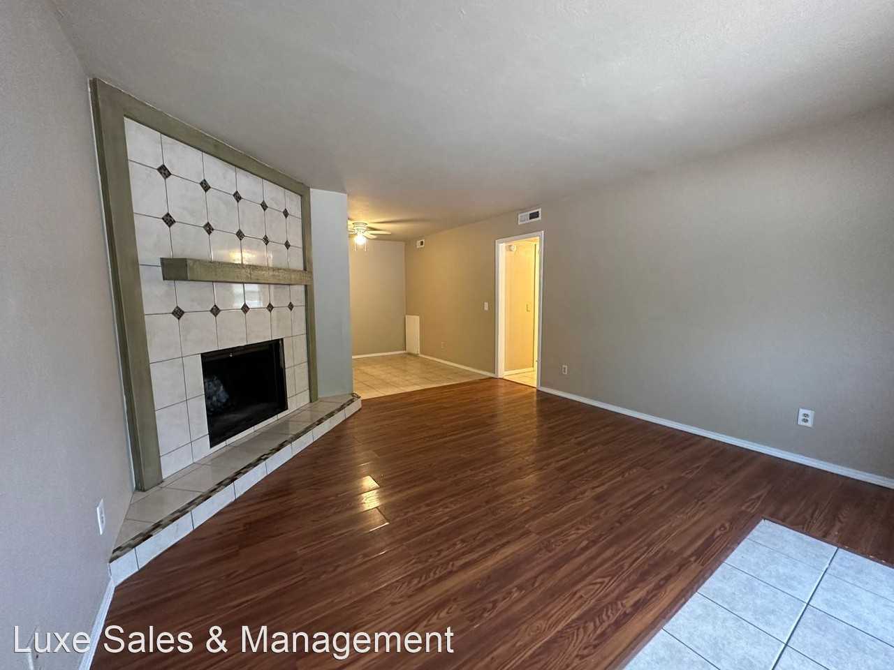 6032 Nw Expressway #A - Photo 2 of 18