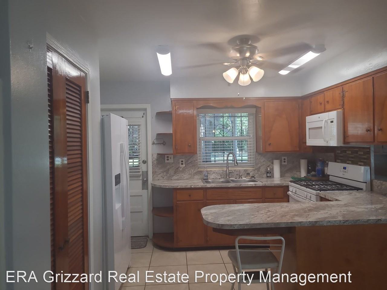 907 W Dixie Ave - Photo 3 of 15