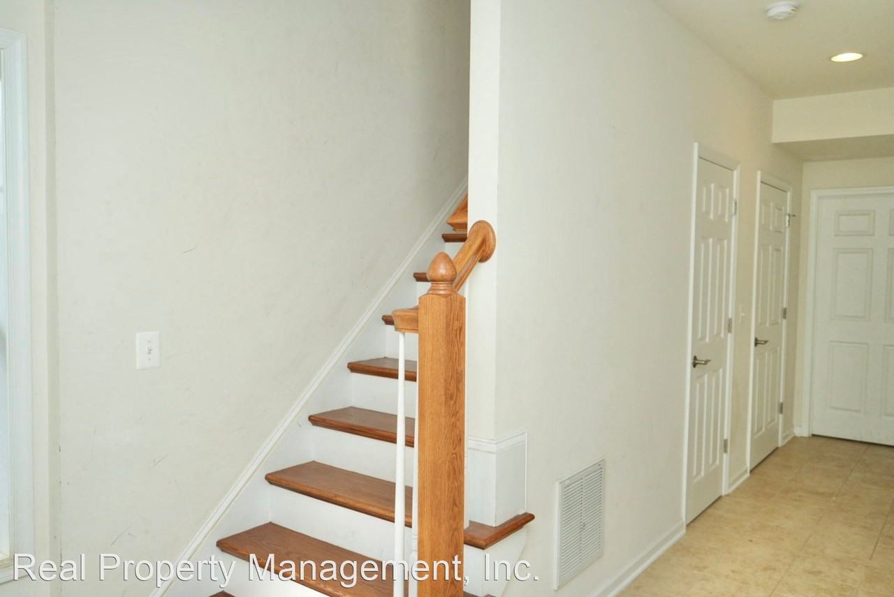 2285 Whittington Dr - Photo 2 of 50